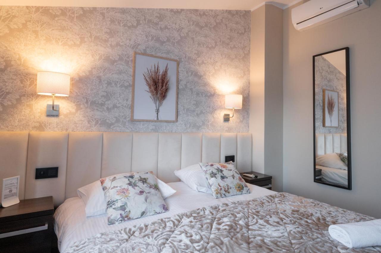 Zloty Staw Bed & Breakfast Borkowo  Екстериор снимка