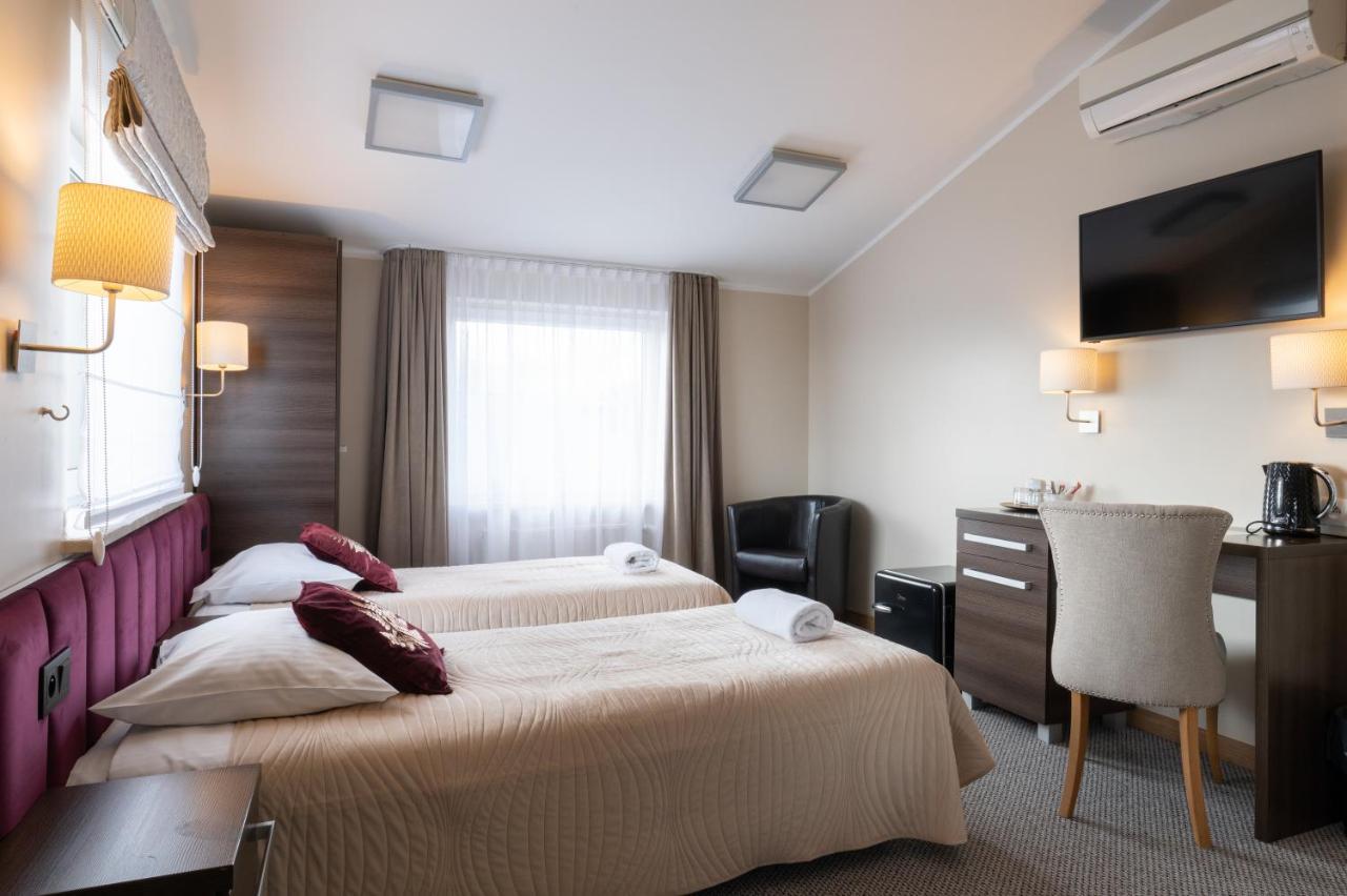 Zloty Staw Bed & Breakfast Borkowo  Екстериор снимка