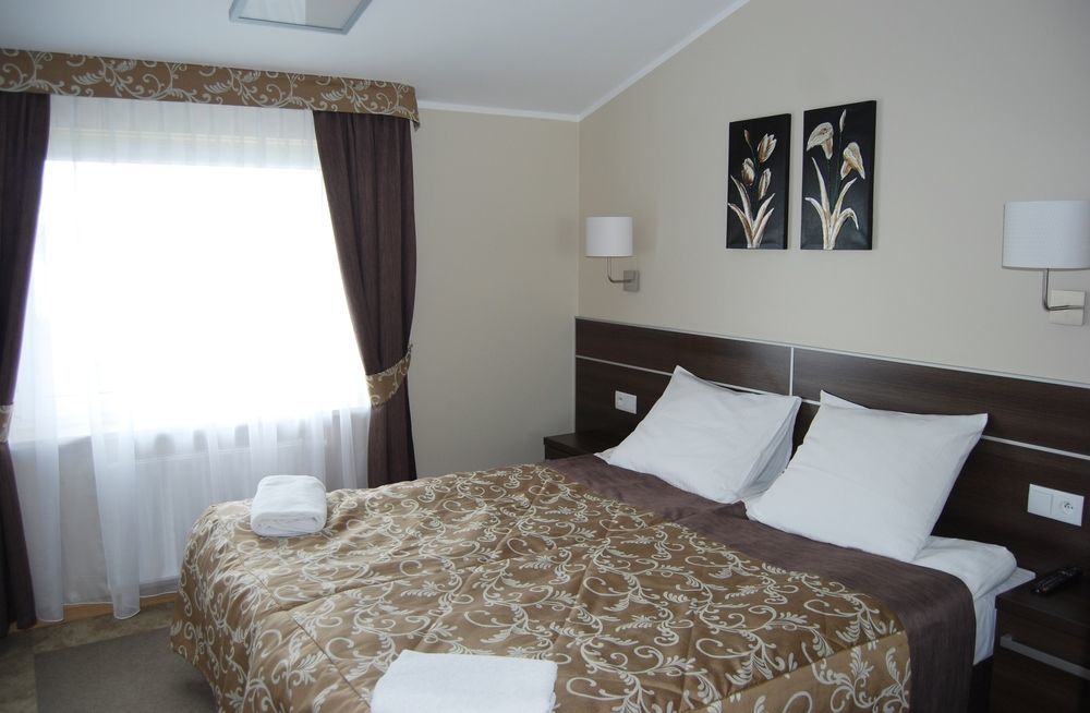 Zloty Staw Bed & Breakfast Borkowo  Екстериор снимка