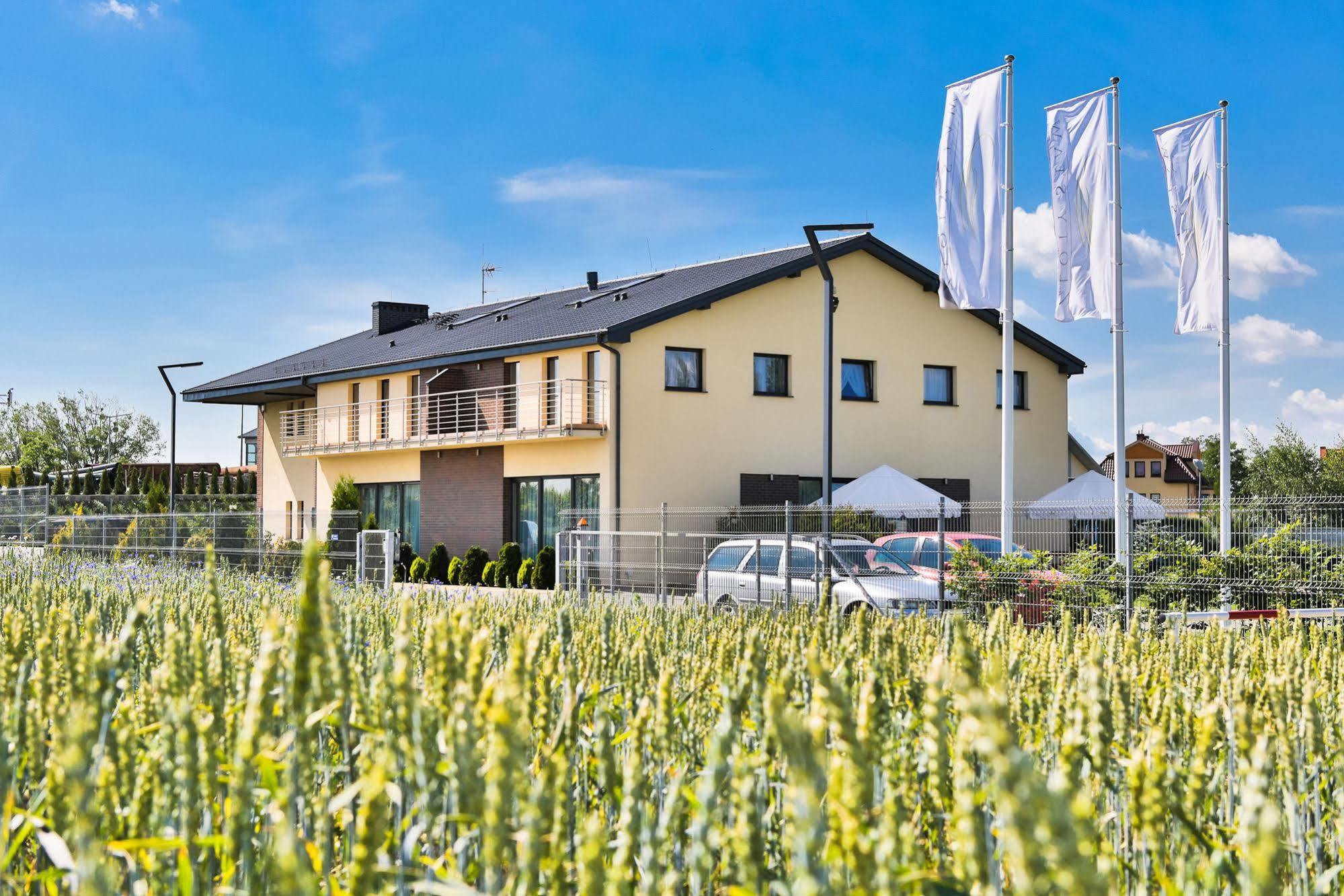 Zloty Staw Bed & Breakfast Borkowo  Екстериор снимка